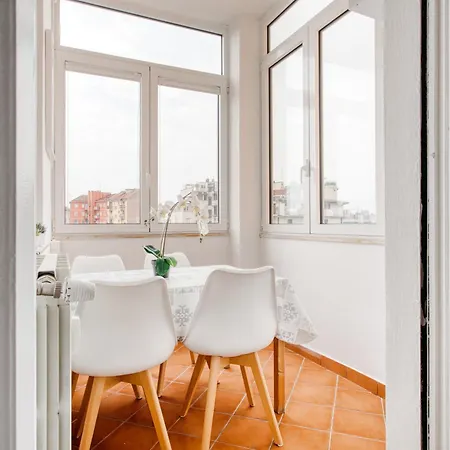 Roncaglia 25, 4 Guests And Balcony Lejlighed Milano